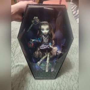 Monster High Haunt Couture Frankie Stein